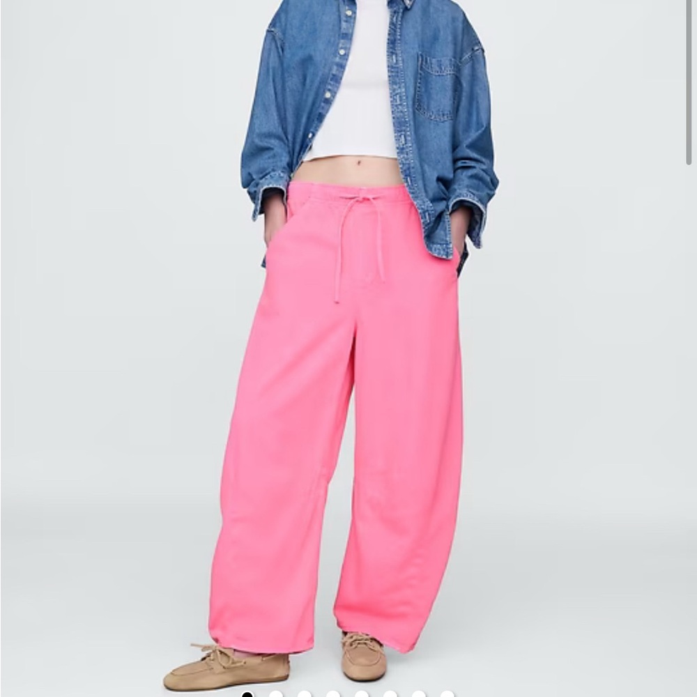 Gap Mid Rise Easy Horseshoe Jeans Bright Pink